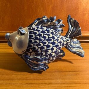 Diane Artware Blue & White Ceramic "Kissing Fish" Figurine - Signed - 10" L